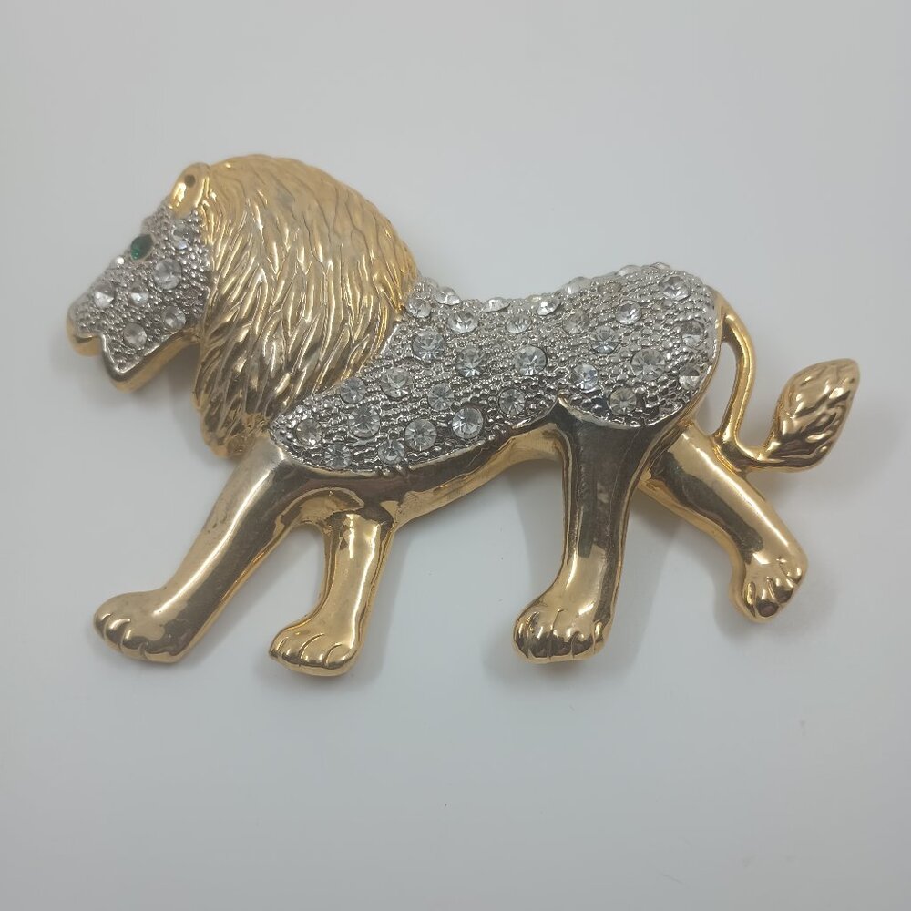 Vintage Gold Tone Lion Brooch with Rhinestones